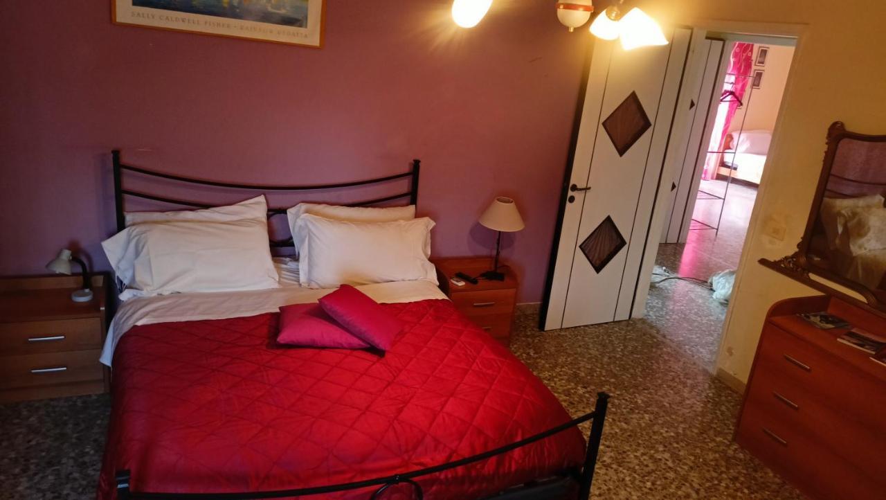 Amuny Sicily Guest House Szirakúza Kültér fotó