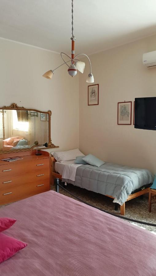 Amuny Sicily Guest House Szirakúza Kültér fotó