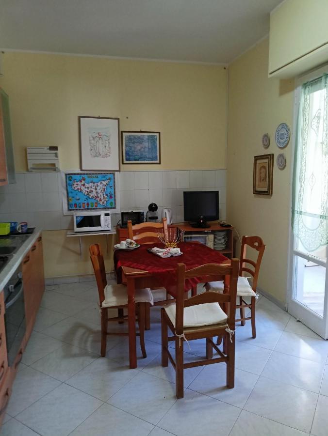 Amuny Sicily Guest House Szirakúza Kültér fotó